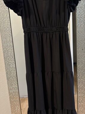 London Times Black Tiered Maxi Dress with Puff Sleeves